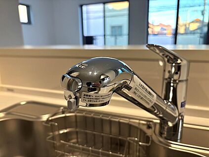 浄水器内蔵一体型水栓