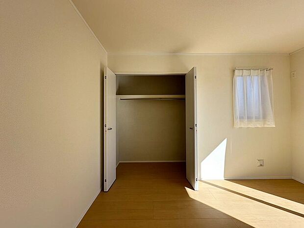 【収納】全居室収納スペース付で広々住空間  
