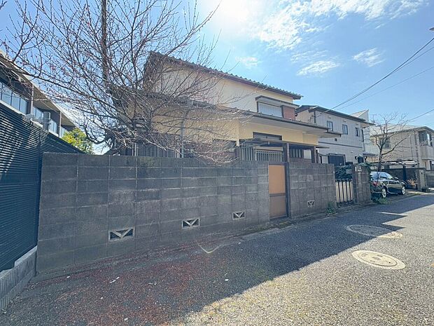 【外観】
■弊社から車で約７分のすぐ近くの物件です♪お気軽にアムティック吉祥寺本社まで♪