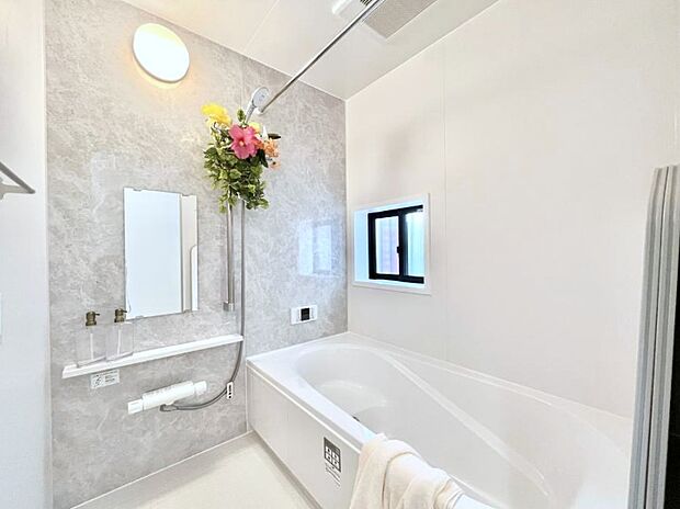 一日の疲れを癒やす大切なバスタイム。ゆっくりとお風呂を楽しんで疲れをとりたいですね!