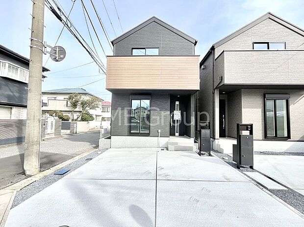 洗練された外観、上質な住空間が広がる室内は永く安心して過ごせる住居です。