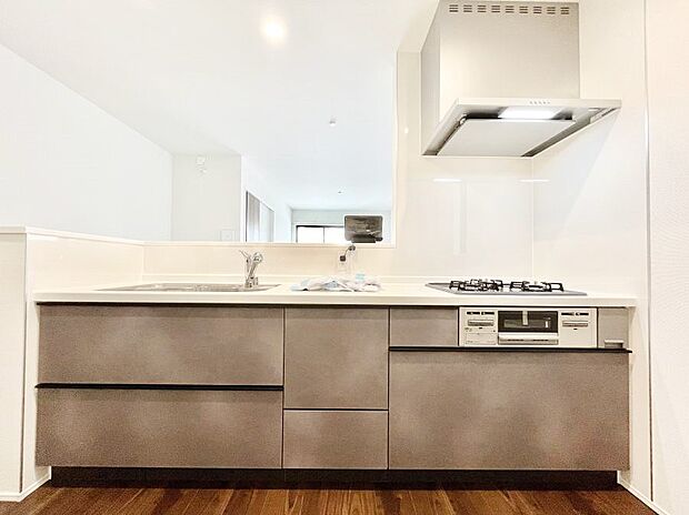 毎日使うキッチンだから、使いやすさ＆お手入れのしやすさにこだわりました。 