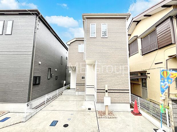 洗練された外観、上質な住空間が広がる室内は永く安心して過ごせる住居です。 