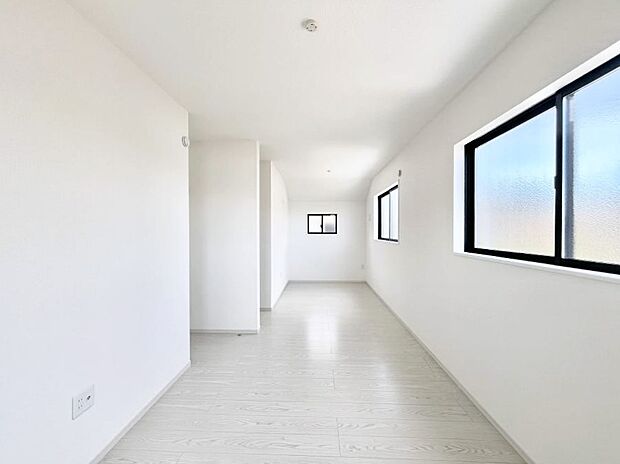 将来は２部屋にすることもできますね。お年頃になったら夢の個室にチェンジ！