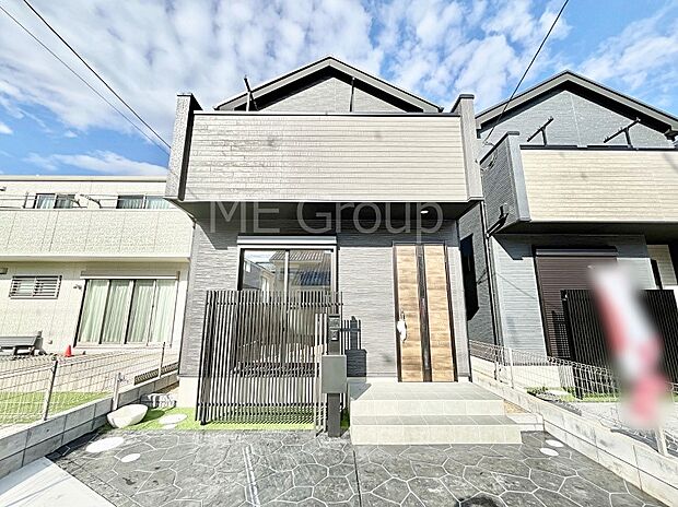 暮らしやすさと居心地の良さにこだわったシンプルで飽きのこないデザイン!