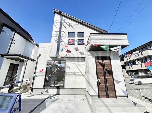 暮らしやすさと居心地の良さにこだわったシンプルで飽きのこないデザイン ！