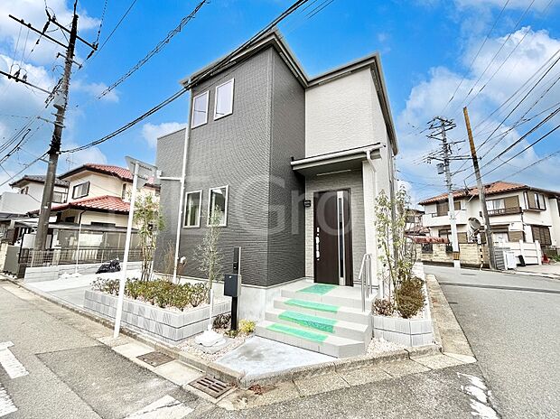 暮らしやすさと居心地の良さにこだわったシンプルで飽きのこないデザイン ！