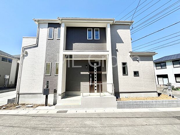 たっぷりの陽光と心地よい風が舞い込む住まい