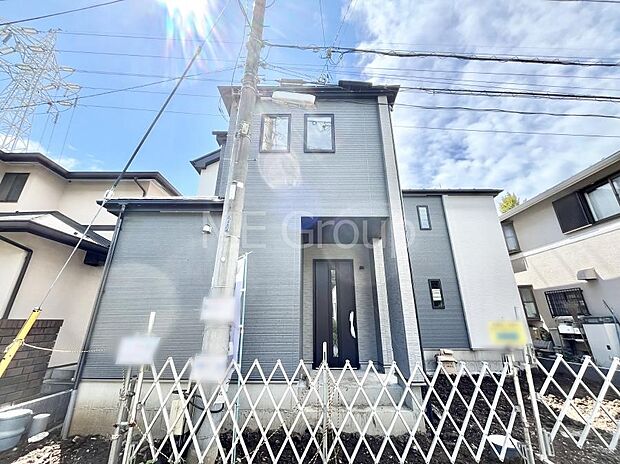たっぷりの陽光と心地よい風が舞い込む住まい