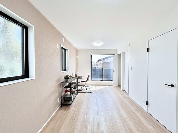 将来は2部屋にすることもできますね。お年頃になったら夢の個室にチェンジ!