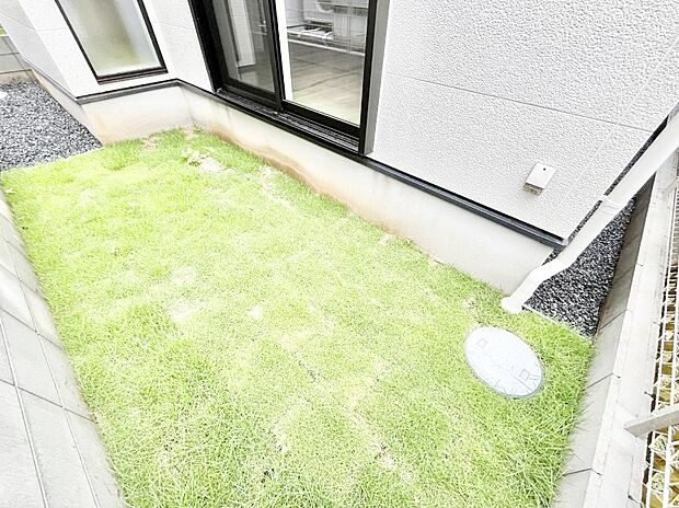 【庭】明るさたっぷりのお庭