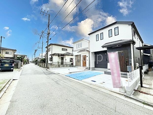 【前面道路含む現地写真】堂々完成!! ここから始まる新生活を応援いたします!