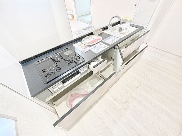 【スライド収納】使いやすさを優先したスライド式収納タイプ!