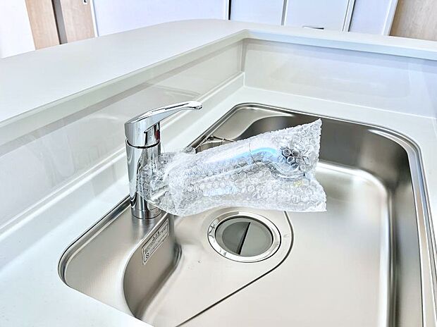 【浄水器】いつでも清潔なおいしいお水を。一つの水栓で水道水と浄水を使い分け。