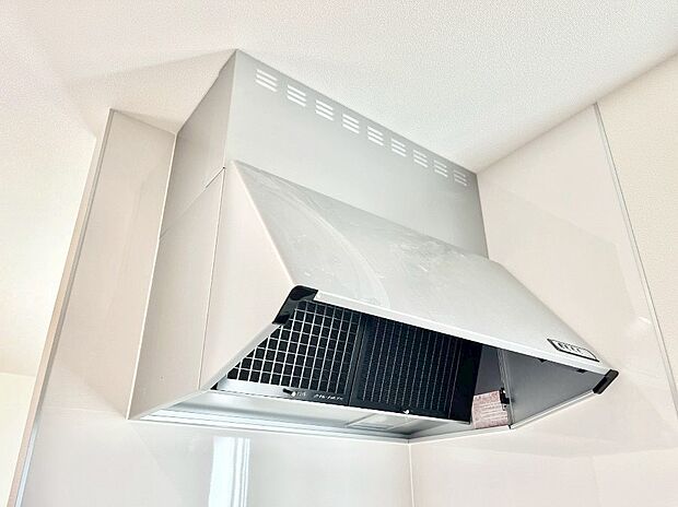 【レンジフード】基本的なお手入れはフィルターのみ!お手入れのしやすさも魅力です。