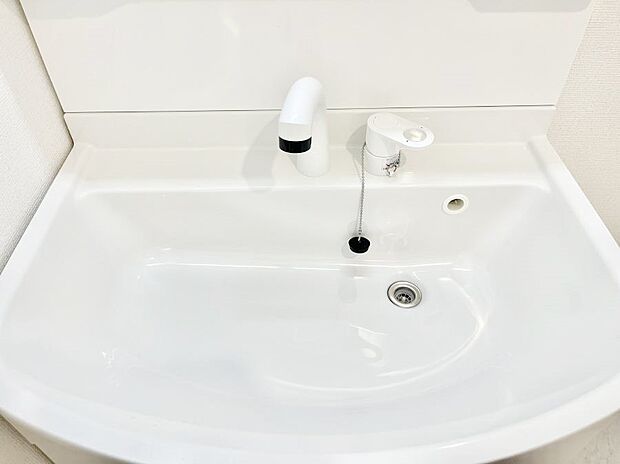 【ハンドシャワー水栓】ハンドシャワー付き！使いやすい洗面台。
