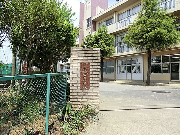 千葉市立千城台西中学校（約2,500m）