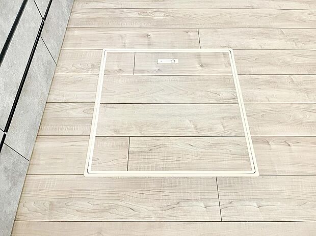 【床下収納】床下収納付き!日用品・非常用品の収納にも大活躍。