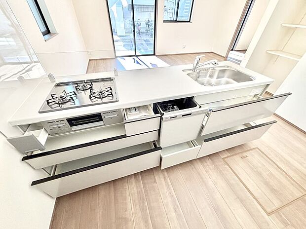 【スライド収納】使いやすさを優先したスライド式収納タイプ！