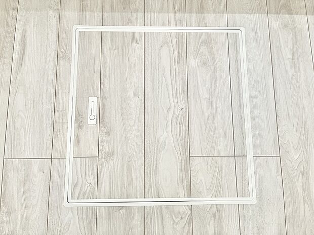 【床下収納】床下収納付き！日用品・非常用品の収納にも大活躍。