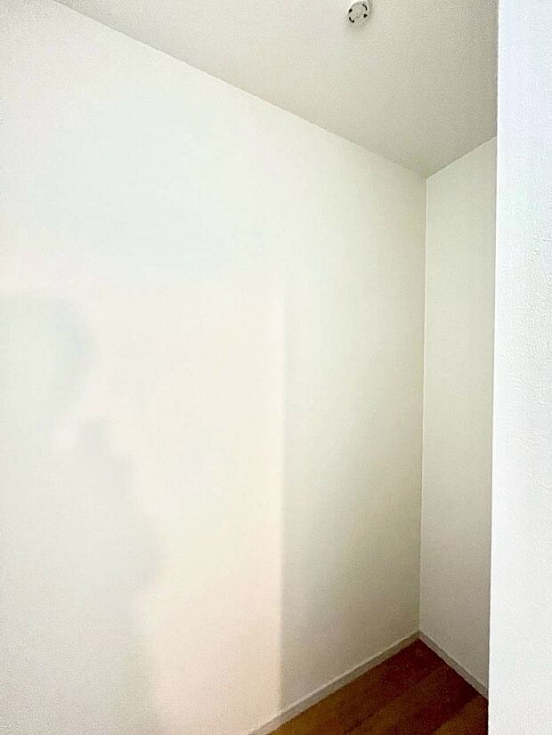 【リネンスペース】便利なリネン庫で、スッキリした使いやすい洗面室に