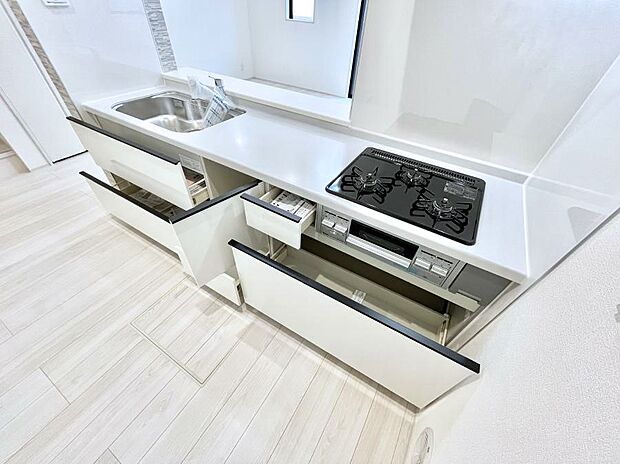 【スライド収納】使いやすさを優先したスライド式収納タイプ！