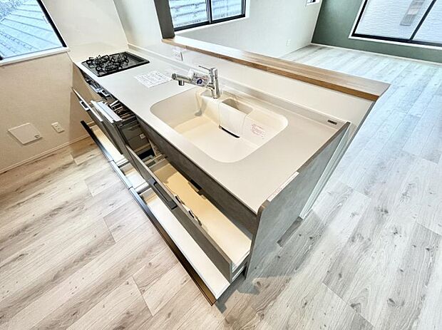 【スライド収納】使いやすさを優先したスライド式収納タイプ!