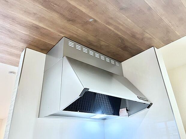 【レンジフード】基本的なお手入れはフィルターのみ！お手入れのしやすさも魅力です。