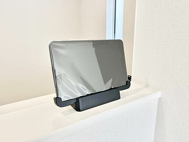 【TVモニター付きインターフォン】TVモニター付インターフォンが付いていてセキュリティ充実　