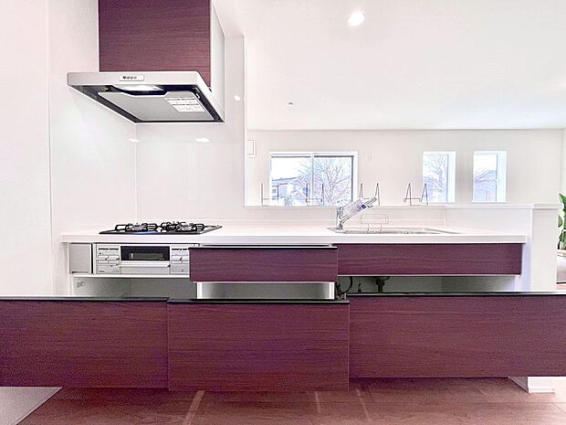 【スライド収納】使いやすさを優先したスライド式収納タイプ！