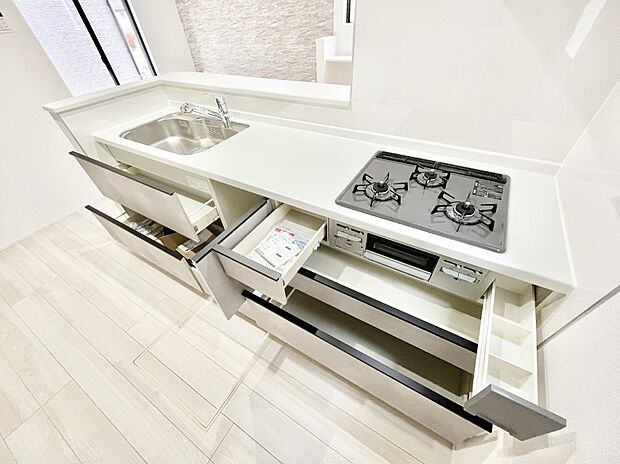 【スライド収納】使いやすさを優先したスライド式収納タイプ!