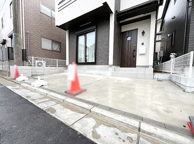 【駐車場】生活に欠かせない駐車スペース。