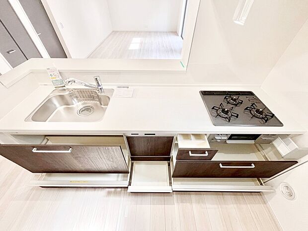 【スライド収納】使いやすさを優先したスライド式収納タイプ！