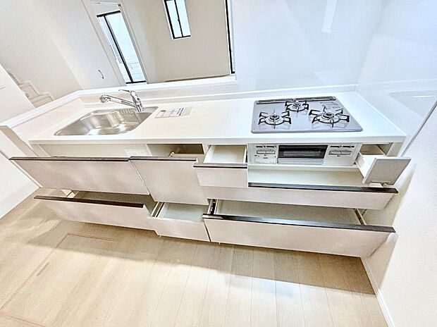 【スライド収納】使いやすさを優先したスライド式収納タイプ！