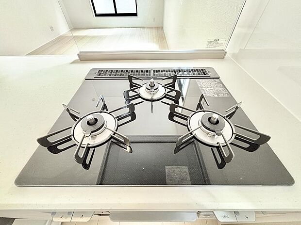 【ガスコンロ】三口ガスコンロでお料理が一気にはかどりそう