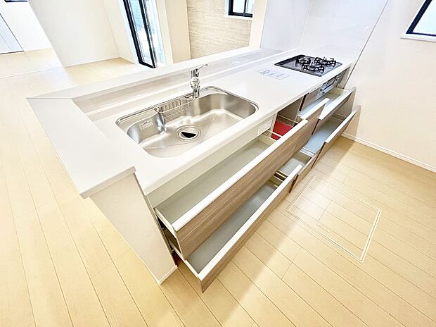 【スライド収納】使いやすさを優先したスライド式収納タイプ!