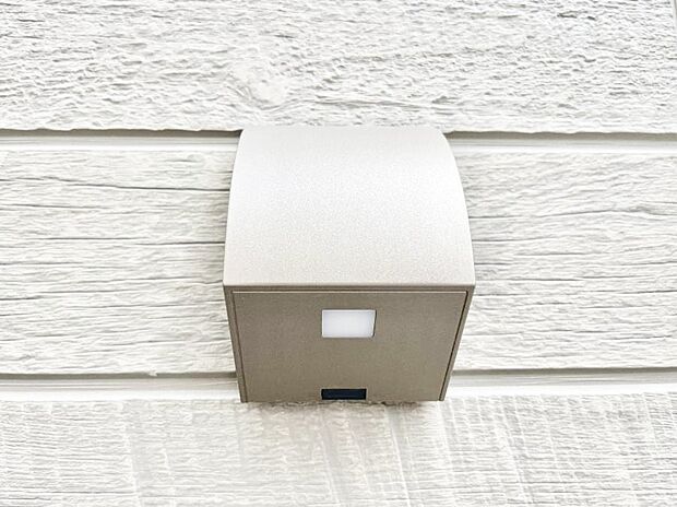 【その他現地】お掃除などに便利な外コンセント