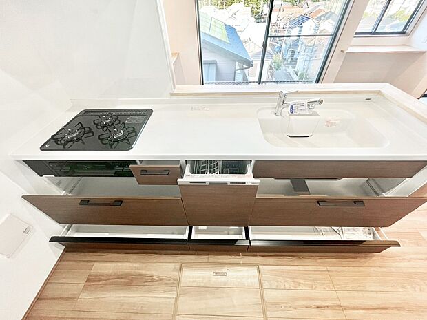 【スライド収納】使いやすさを優先したスライド式収納タイプ!