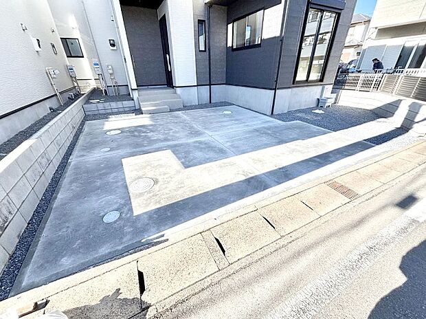 【駐車場】ゆとりが笑顔を生む心地よい生活 