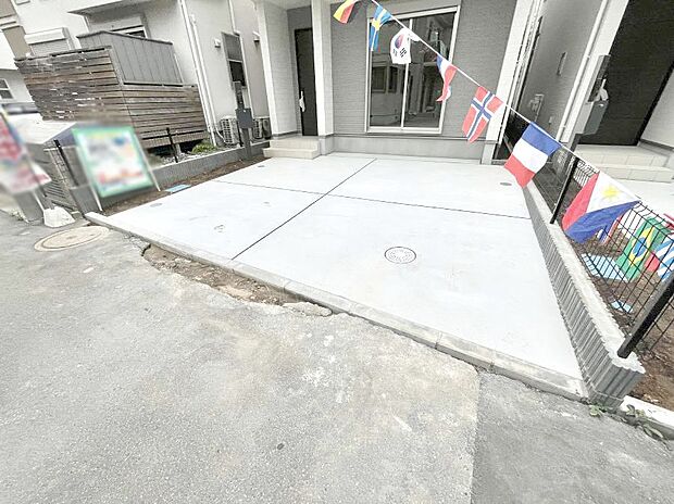 【駐車場】生活に欠かせない駐車スペース。