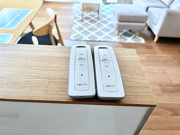 【電動シャッターリモコン】防犯ばっちり！電動シャッターリモコン