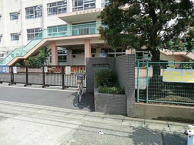 市川市立大野小学校（約300m）
