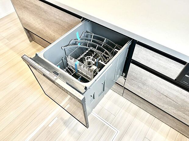 【食洗機】面倒なお片づけは食洗機にお任せ!家事の負担が減って、時間にも気持ちにもゆとりができます。