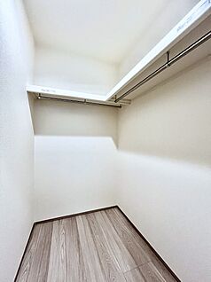 ウォークインクローゼット