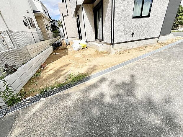 【駐車場】生活に欠かせない駐車スペース。