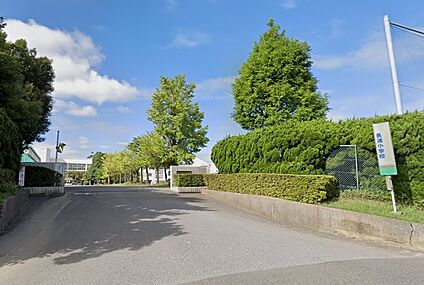 袖ケ浦市立長浦小学校 236m(3分)