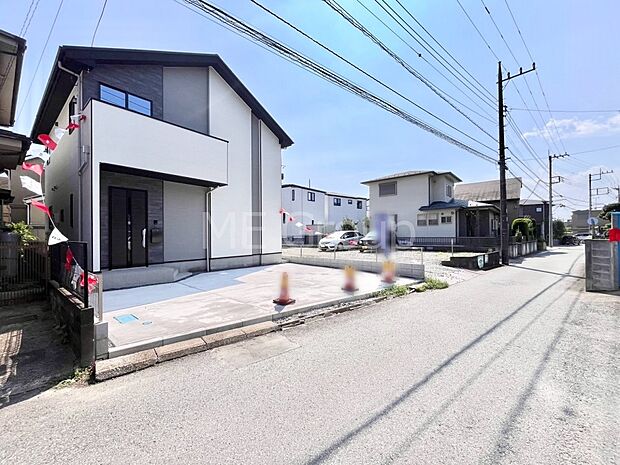 【前面道路含む現地写真】堂々完成！！ ここから始まる新生活を応援いたします！ 