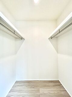 ウォークインクローゼット