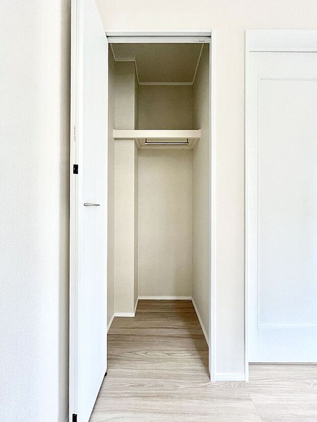 【収納】全ての居室に収納が付いていて、居住スペースを広く使えます。