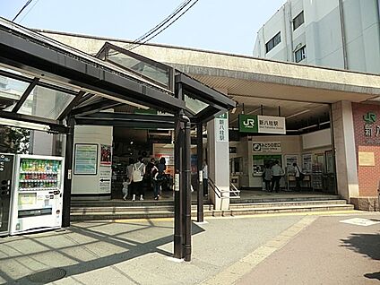 武蔵野線新八柱駅 1200m